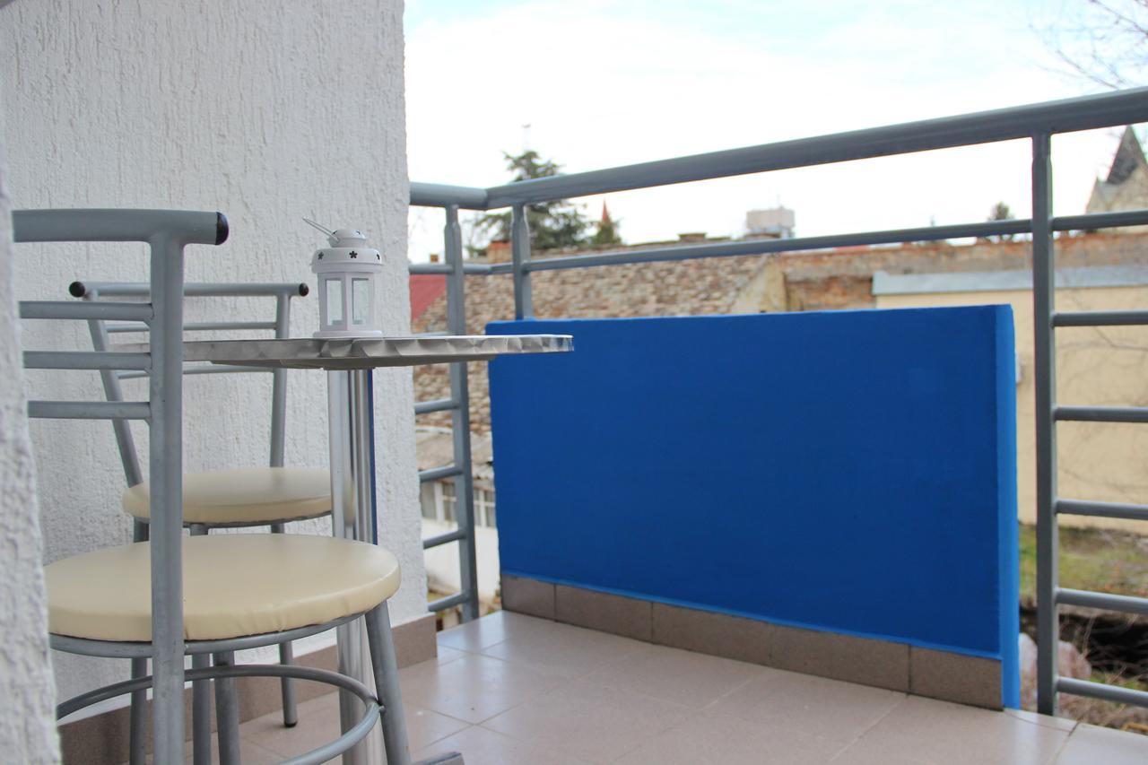 Apartment Cherry Zrenjanin Luaran gambar